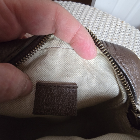 Gucci Ophidia GG Supreme Crossbody Handbag - Picture 10 of 12